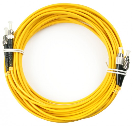 Cabeus FOP(d)-9-FC-ST-7m Шнур оптический duplex FC-ST 9/125 sm 7м LSZH