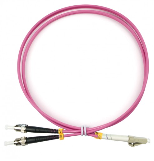 Cabeus FOP-50-OM4-LC-ST-1,5m Шнур оптический duplex LC-ST 50/125 mm OM4 1,5м LSZH