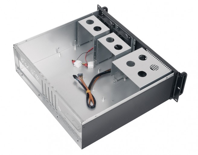 Cabeus CL-338C Корпус cерверный 19" 3U, RM (ДxШxВ)мм: 390x430x133.3, 3x5.25"+8x3.5"HDD, без блока питания